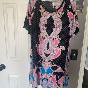 2XL dress! Lightweight - vibrant colors
